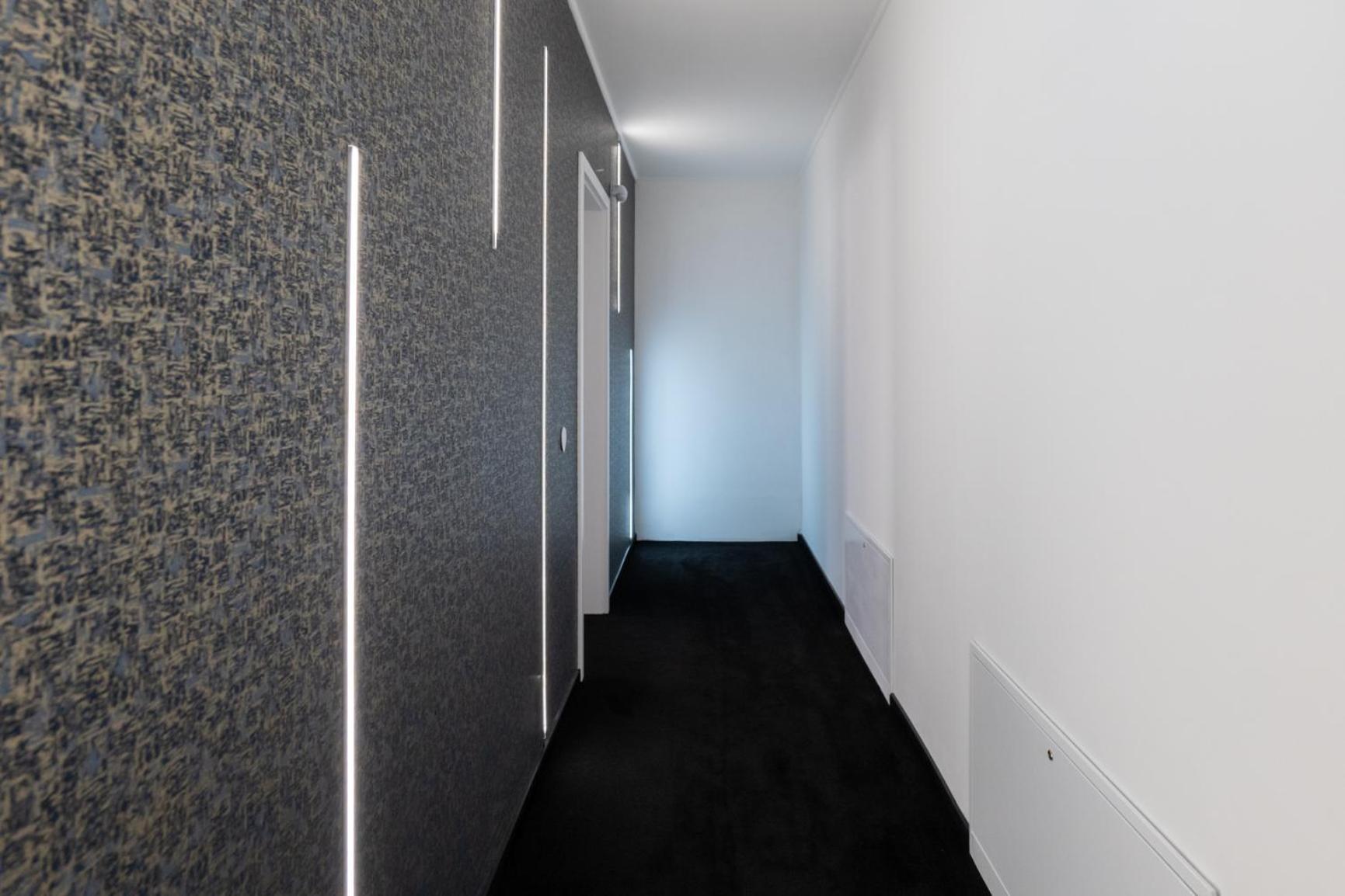 Titan Centrum Apartman Ньїредьгаза Екстер'єр фото